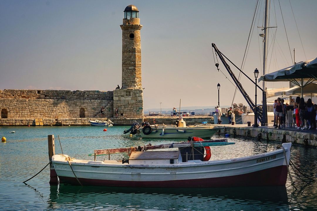 Discover Athens & Crete