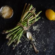 Asparagus baked with parmesan